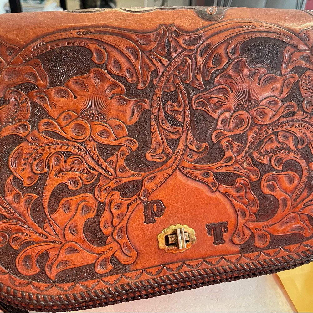 Vintage Floral Leather Tool Embossed Shoulder Bag “Polly”
